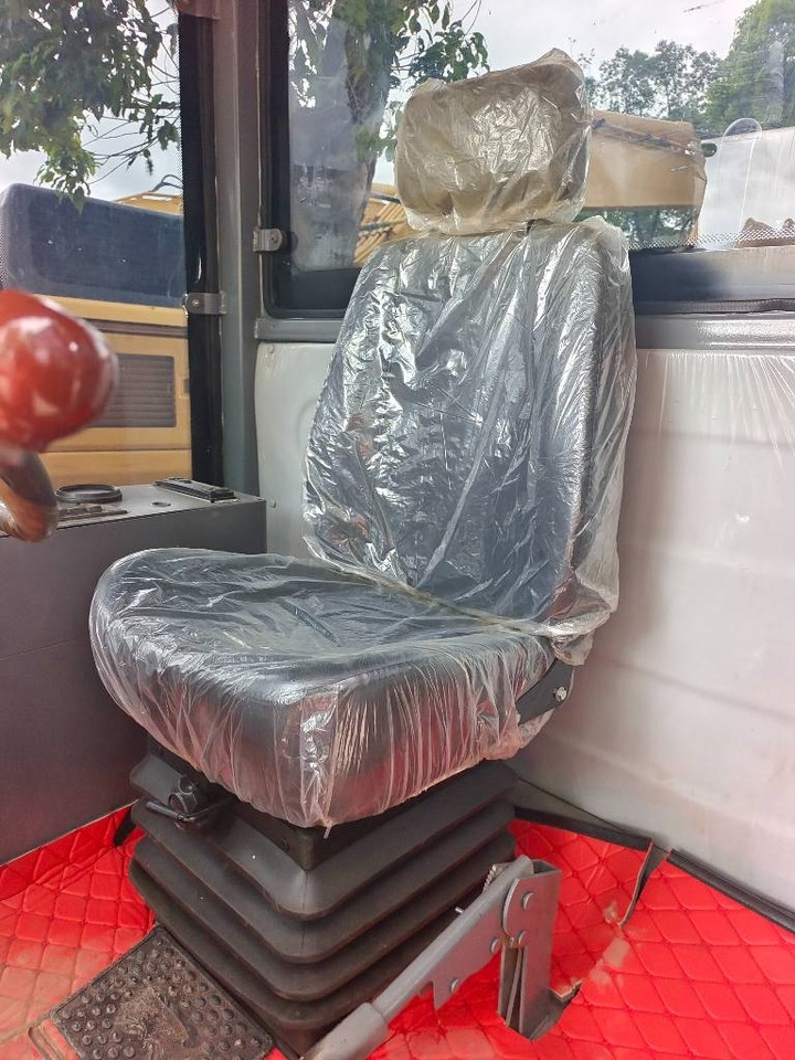 XCMG GR 2153 - Grader: foto 4 XCMG GR 2153 - Grader: foto 4