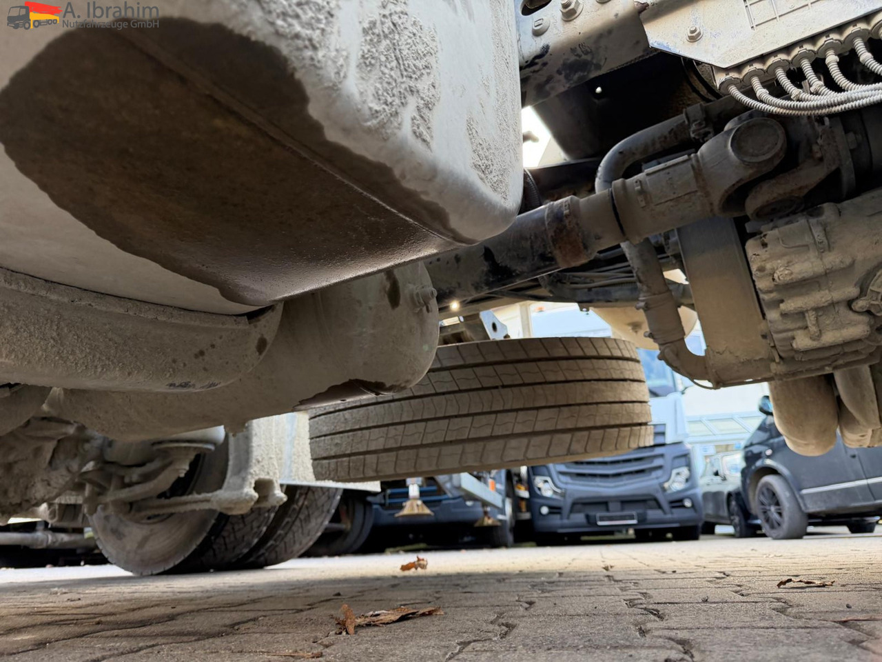 Iveco Stralis 460 E6 HI-WAY | Retarder | Euro 6 | 4x2 - Cabeza tractora: foto 4 Iveco Stralis 460 E6 HI-WAY | Retarder | Euro 6 | 4x2 - Cabeza tractora: foto 4