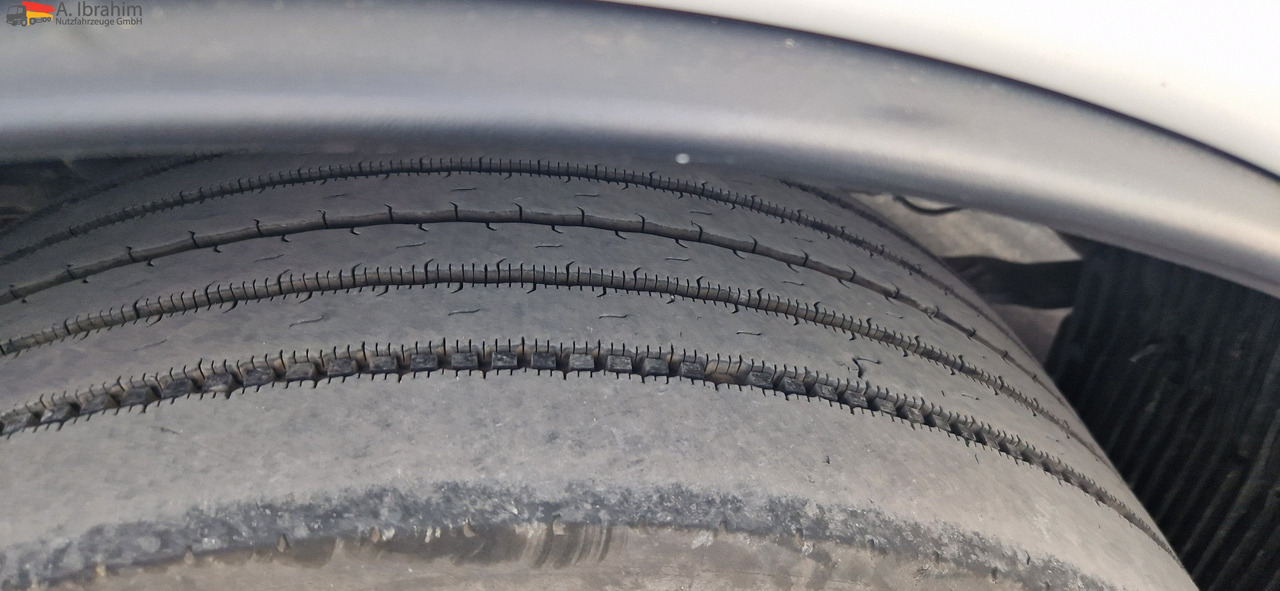 Cabeza tractora MAN TGX 18.480 Kipphydraulik, Retarder Standklima: foto 7 Cabeza tractora MAN TGX 18.480 Kipphydraulik, Retarder Standklima: foto 7