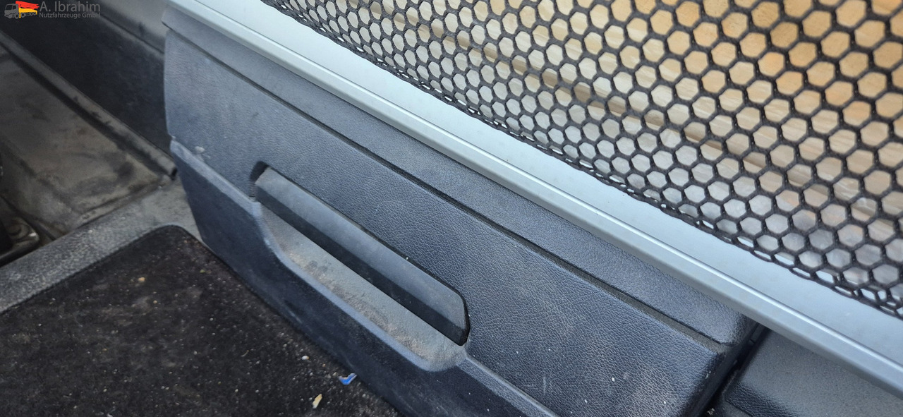 Mercedes-Benz 1840 Actros, 3x vorhanden, identisch - Cabeza tractora: foto 5 Mercedes-Benz 1840 Actros, 3x vorhanden, identisch - Cabeza tractora: foto 5