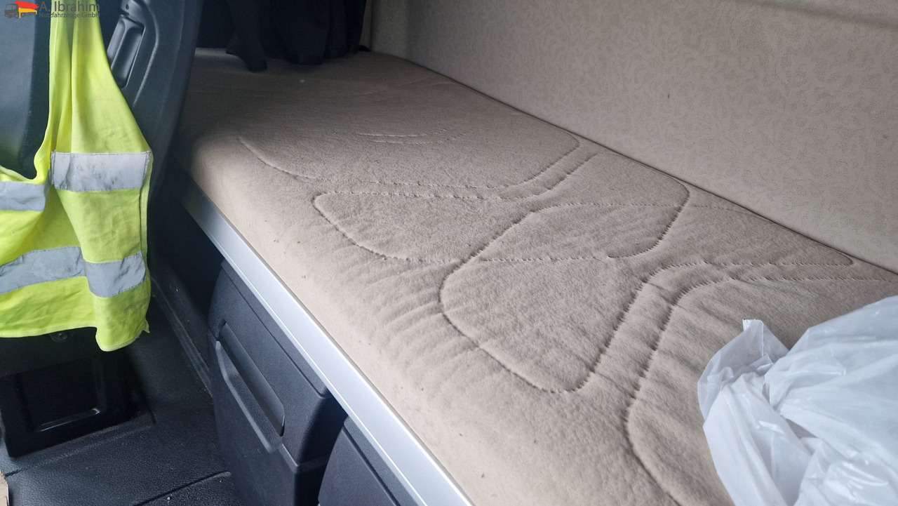 Mercedes-Benz 1845 Kipphydraulik - Cabeza tractora: foto 5 Mercedes-Benz 1845 Kipphydraulik - Cabeza tractora: foto 5