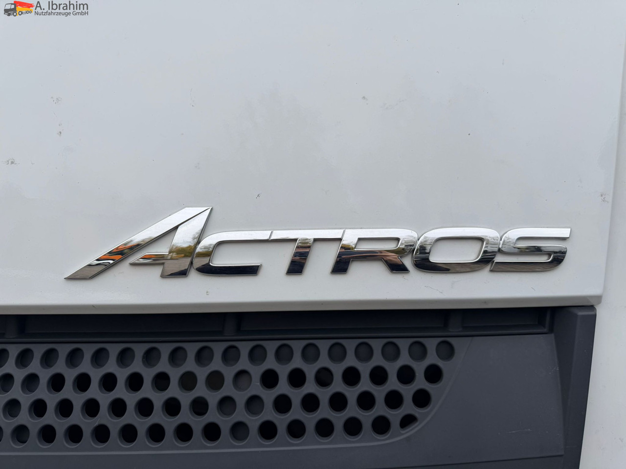 Mercedes-Benz Actros 1846LS Streamspace | Retarder | Euro 6d | Blatt Luft | Original Kilometer - Cabeza tractora: foto 5 Mercedes-Benz Actros 1846LS Streamspace | Retarder | Euro 6d | Blatt Luft | Original Kilometer - Cabeza tractora: foto 5