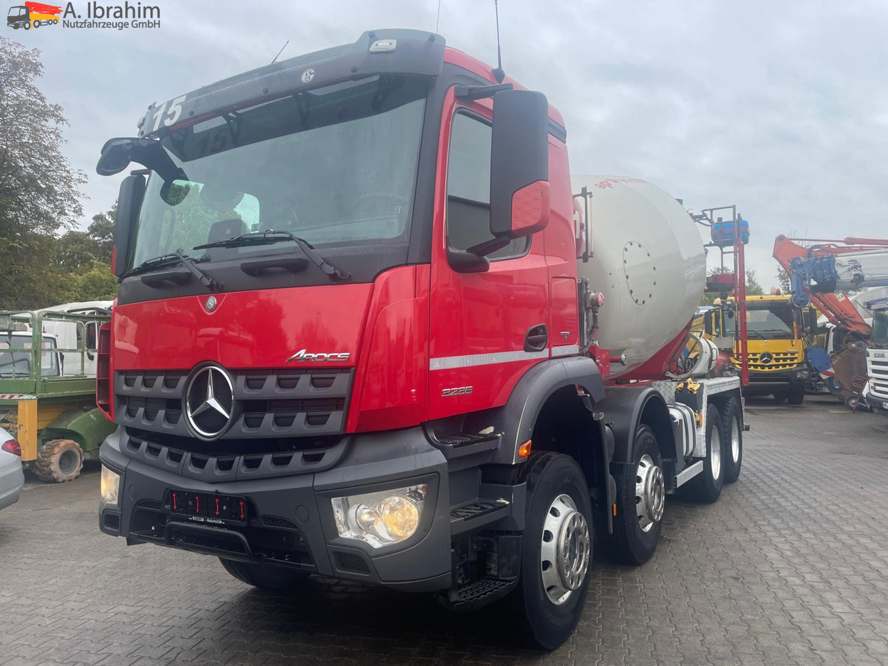 Mercedes-Benz Arocs 3236 Stetter 9 cbm 8x4 | Blatt | Hardox - Camión: foto 1 Mercedes-Benz Arocs 3236 Stetter 9 cbm 8x4 | Blatt | Hardox - Camión: foto 1