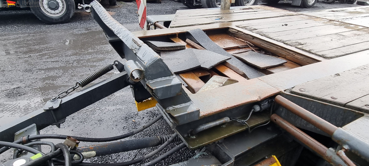 Goldhofer TU-L 3-24/80  Tieflader 10.00 m Ladefläche - Remolque góndola rebajadas: foto 2 Goldhofer TU-L 3-24/80  Tieflader 10.00 m Ladefläche - Remolque góndola rebajadas: foto 2