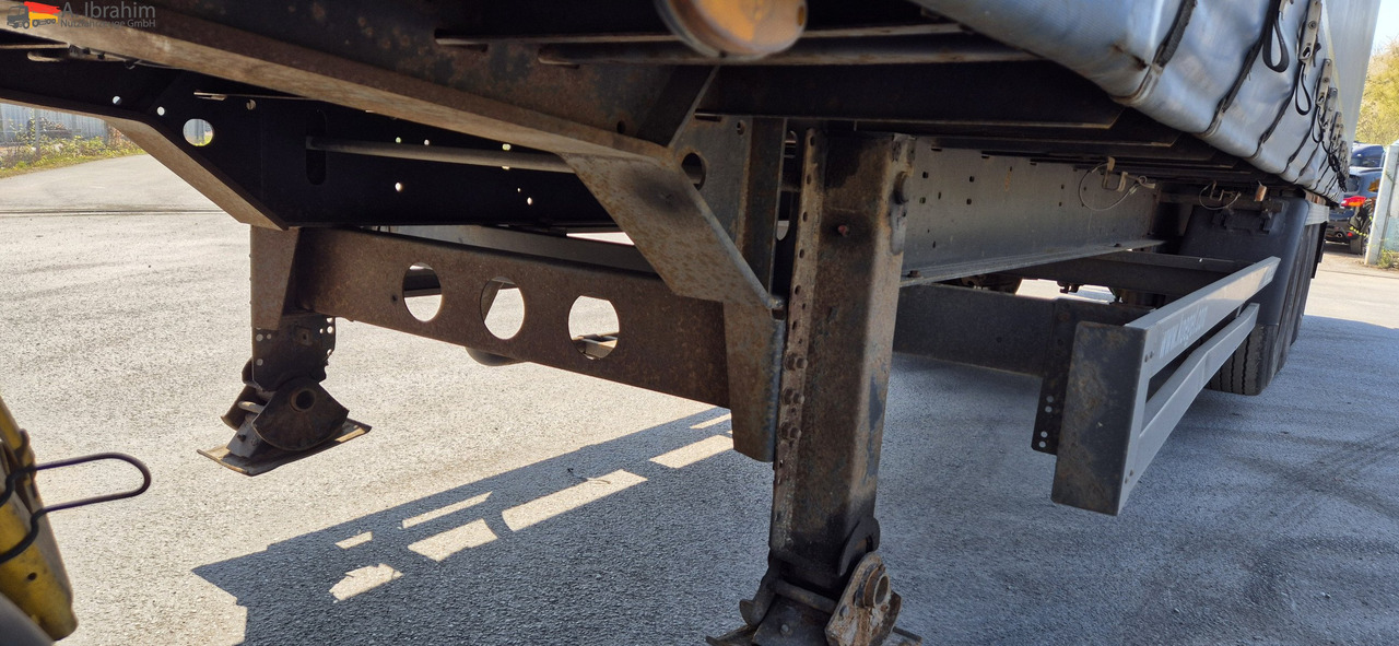 Kögel SN24 Standard, Edscha, Trommelbremse - Semirremolque lona: foto 3 Kögel SN24 Standard, Edscha, Trommelbremse - Semirremolque lona: foto 3