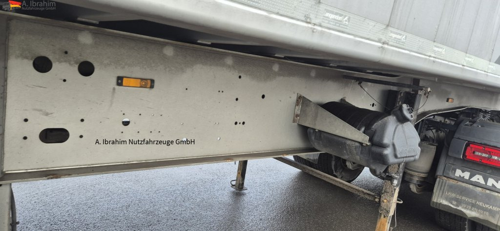 Langendorf SK39A0100A Unfallschaden!! hat gelegen. fahrbereit !!! - Semirremolque volquete: foto 2 Langendorf SK39A0100A Unfallschaden!! hat gelegen. fahrbereit !!! - Semirremolque volquete: foto 2
