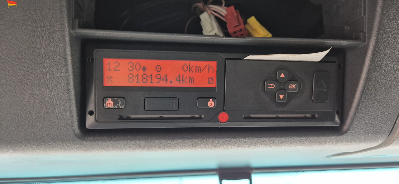 MAN TGX 26.460 Vario-Rahmen deutsches Fahrzeug. ohne Wechselbrücke - Camión lona: foto 4 MAN TGX 26.460 Vario-Rahmen deutsches Fahrzeug. ohne Wechselbrücke - Camión lona: foto 4