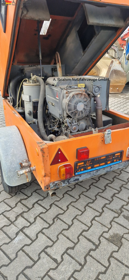 Maquinaria de construcción Demag SC 40 DS-2 Kompressor, Deutzmotor: foto 12 Maquinaria de construcción Demag SC 40 DS-2 Kompressor, Deutzmotor: foto 12