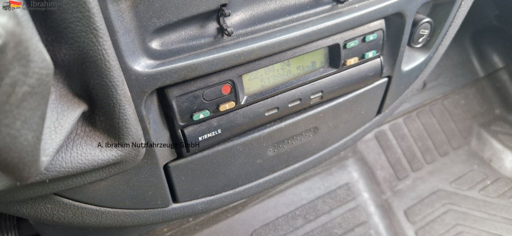Mercedes-Benz 413 CDI Tiefkühlfächer, autom. Verkaufsklappe Basis ist ok - Furgoneta frigorifica: foto 2 Mercedes-Benz 413 CDI Tiefkühlfächer, autom. Verkaufsklappe Basis ist ok - Furgoneta frigorifica: foto 2