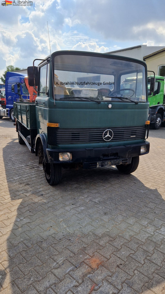 Mercedes-Benz DB 813 Pritsche Kran H- Kennzeichen,Oldtimer ein Stück Geschichte - Caja abierta furgoneta: foto 5 Mercedes-Benz DB 813 Pritsche Kran H- Kennzeichen,Oldtimer ein Stück Geschichte - Caja abierta furgoneta: foto 5