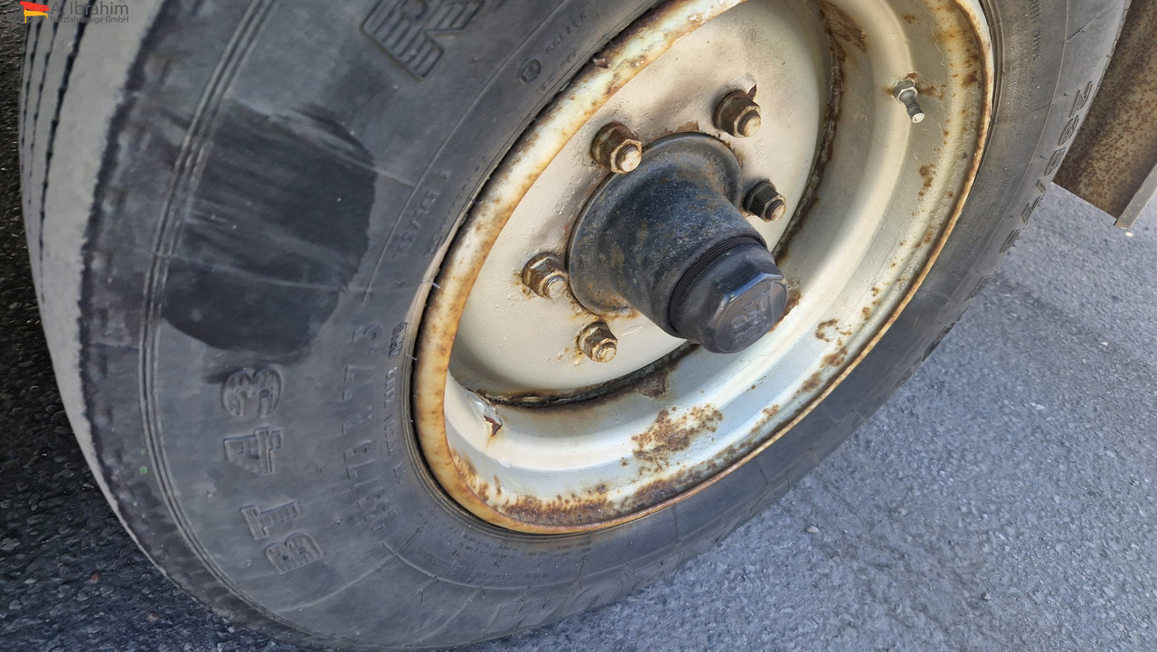 Möslein Tandemanhänger alt, aber ok - Remolque con toldo: foto 2 Möslein Tandemanhänger alt, aber ok - Remolque con toldo: foto 2