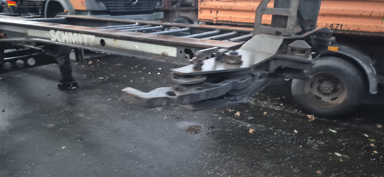 Schmitz SCF24 2x20,30,40,45 ft Multichassis, ausziehbar - Semirremolque portacontenedore/ Intercambiable: foto 2 Schmitz SCF24 2x20,30,40,45 ft Multichassis, ausziehbar - Semirremolque portacontenedore/ Intercambiable: foto 2