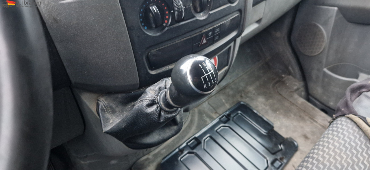 VW Crafter 2.0 L Diesel Zahnriemen, Wasserpumpe neu - Furgón: foto 3 VW Crafter 2.0 L Diesel Zahnriemen, Wasserpumpe neu - Furgón: foto 3