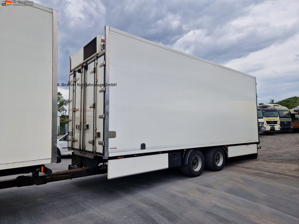 Wellmeyer TK018 Durchlader Frigoblock Zustand sauber, Durchlader, Portaltüren - Remolque frigorífico: foto 1 Wellmeyer TK018 Durchlader Frigoblock Zustand sauber, Durchlader, Portaltüren - Remolque frigorífico: foto 1