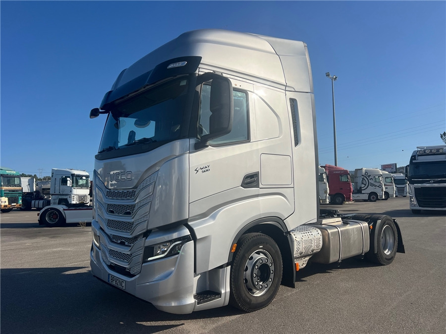 Iveco S-WAY 500 - Cabeza tractora: foto 3 Iveco S-WAY 500 - Cabeza tractora: foto 3