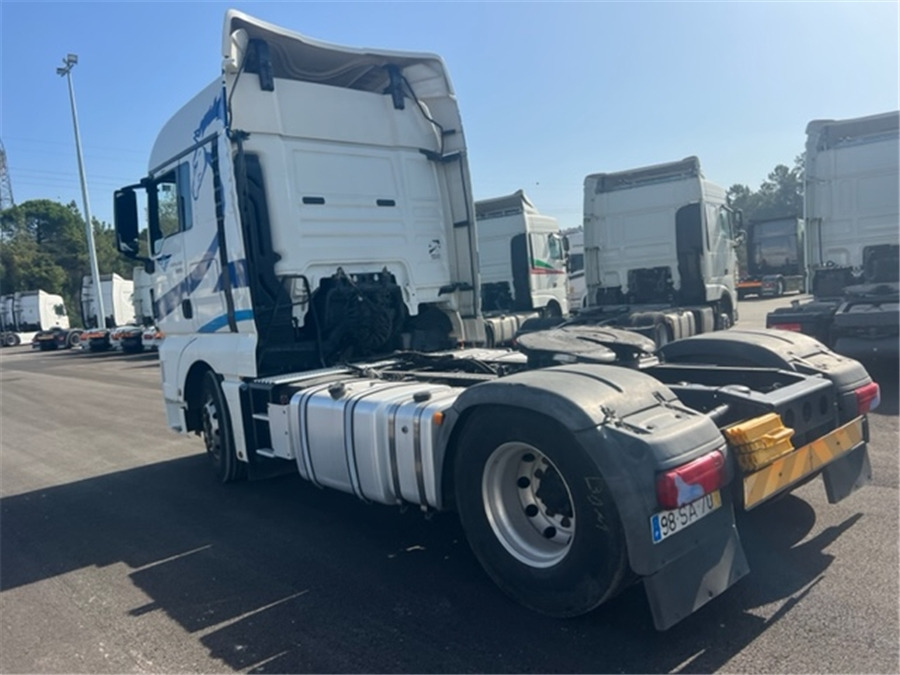 MAN TGX 18.480/RETARDER/ - Cabeza tractora: foto 4 MAN TGX 18.480/RETARDER/ - Cabeza tractora: foto 4