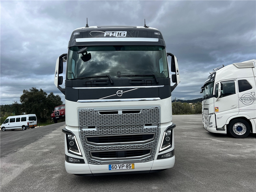 Volvo FH 650 / RETARDER - Cabeza tractora: foto 2 Volvo FH 650 / RETARDER - Cabeza tractora: foto 2