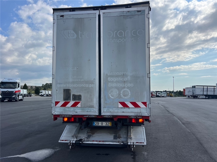 Iveco ML 120EP22 H ES - Camión lona: foto 5 Iveco ML 120EP22 H ES - Camión lona: foto 5