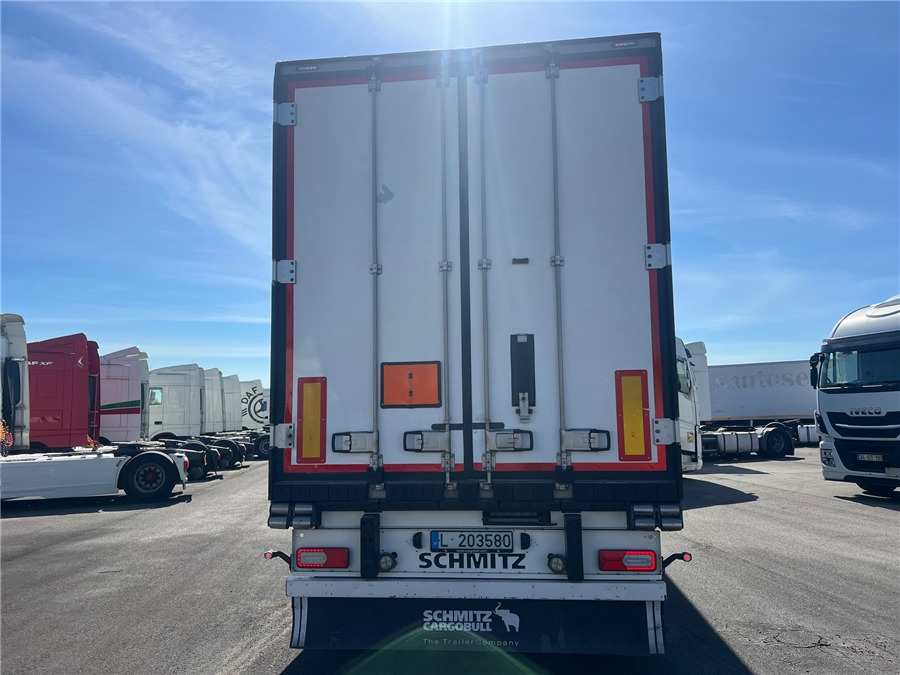 SCHMITZ CARGOBULL SCB-S3B - Semirremolque frigorífico: foto 5 SCHMITZ CARGOBULL SCB-S3B - Semirremolque frigorífico: foto 5