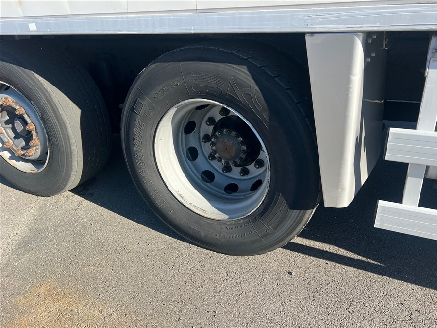 Camión frigorífico Volvo FM 9: foto 28 Camión frigorífico Volvo FM 9: foto 28