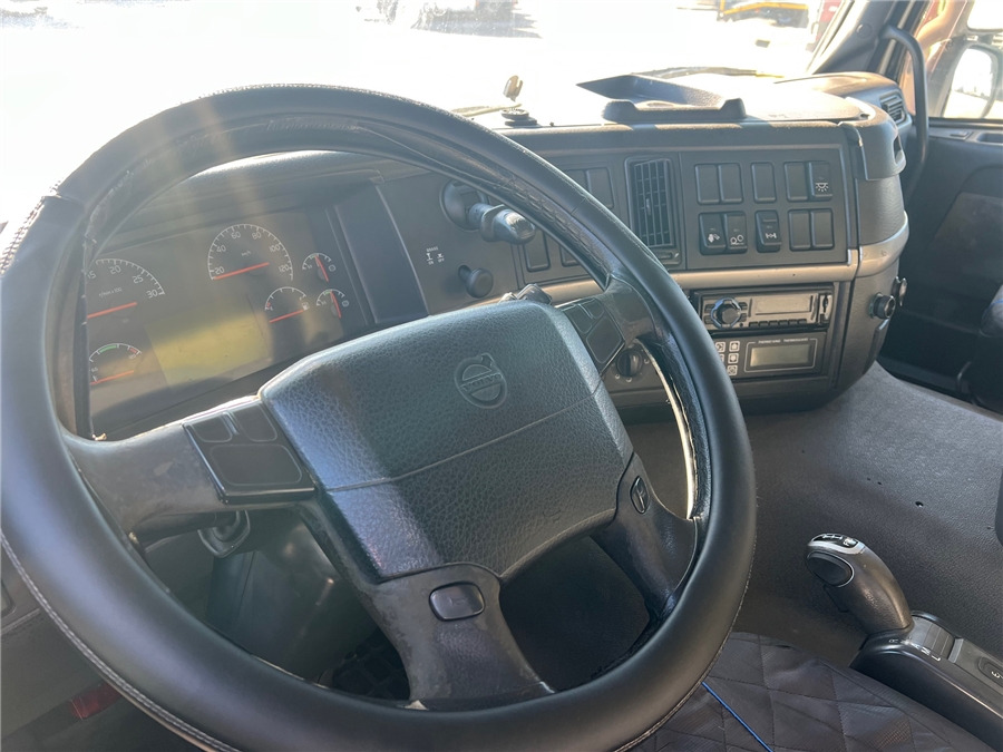 Camión frigorífico Volvo FM 9: foto 19 Camión frigorífico Volvo FM 9: foto 19