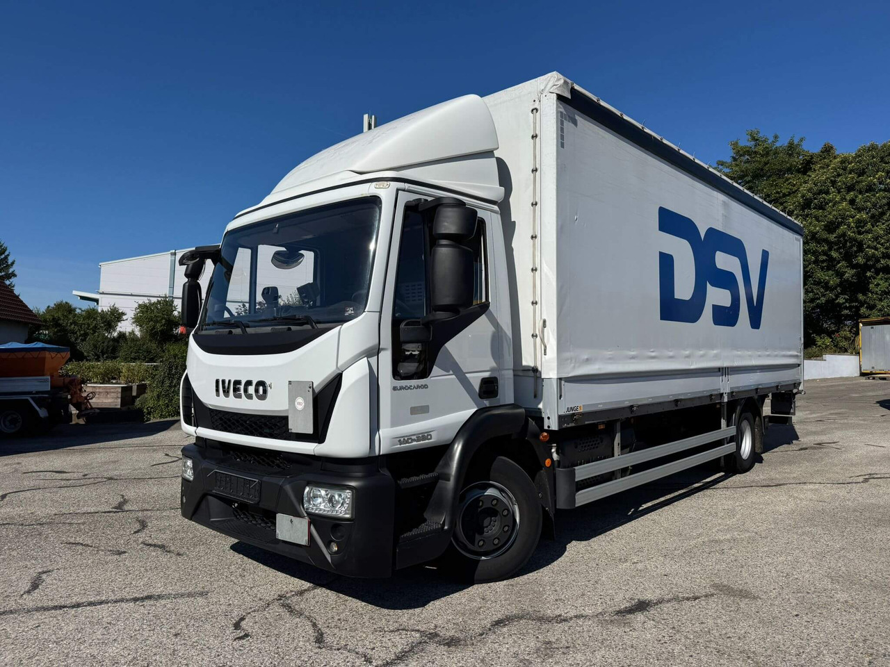IVECO EUROCARGO 140E28P - Camión lona: foto 1 IVECO EUROCARGO 140E28P - Camión lona: foto 1