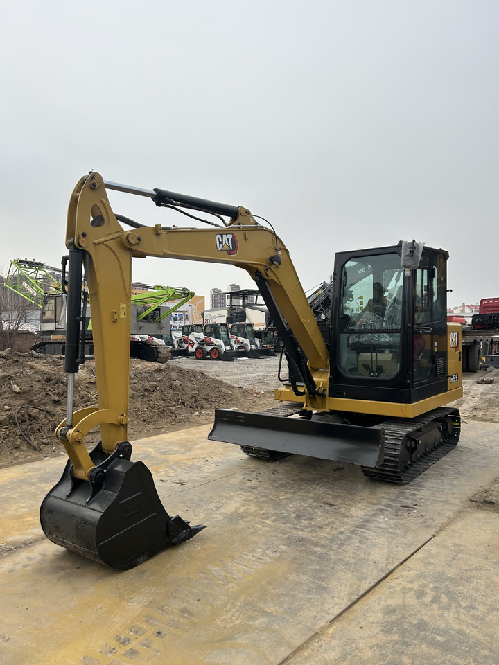 CATERPILLAR 305.5GC - Excavadora de cadenas: foto 3 CATERPILLAR 305.5GC - Excavadora de cadenas: foto 3