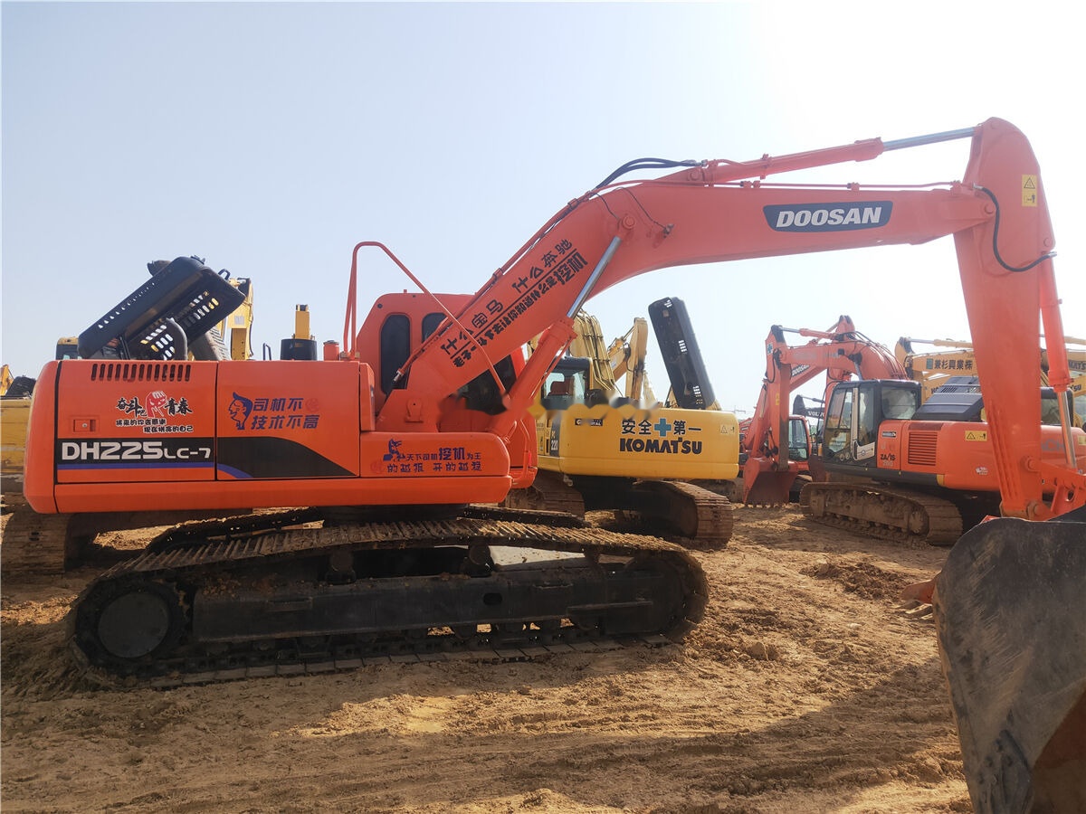 Doosan DH225 - Excavadora de cadenas: foto 5 Doosan DH225 - Excavadora de cadenas: foto 5