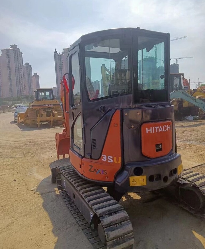 Hitachi ZX35-5A - Miniexcavadora: foto 4 Hitachi ZX35-5A - Miniexcavadora: foto 4