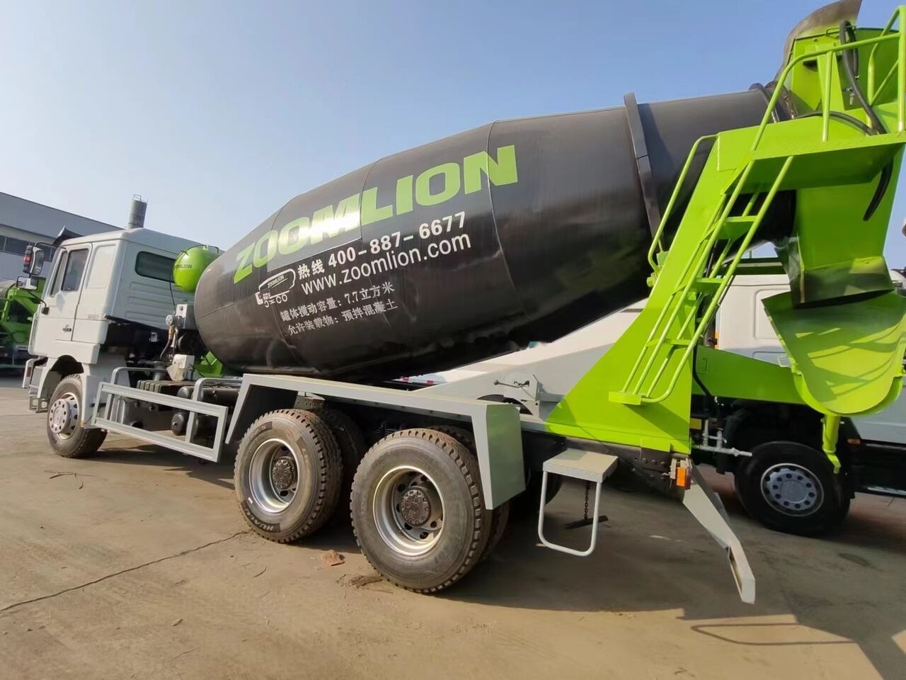 Camión hormigonera Howo 371: foto 6 Camión hormigonera Howo 371: foto 6