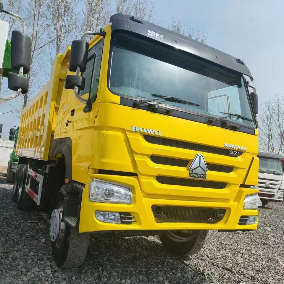 Howo 371 - Camión volquete: foto 2 Howo 371 - Camión volquete: foto 2