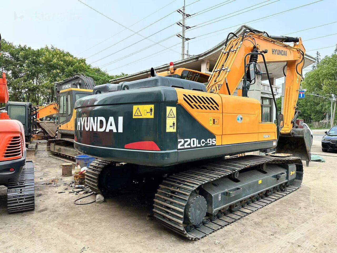 Hyundai 220LC-9S - Excavadora de cadenas: foto 2 Hyundai 220LC-9S - Excavadora de cadenas: foto 2