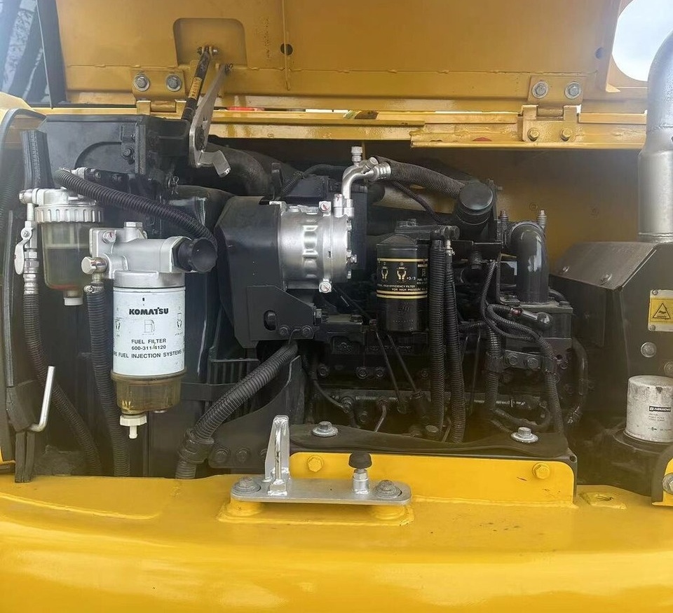 Komatsu PC70 - Miniexcavadora: foto 5 Komatsu PC70 - Miniexcavadora: foto 5