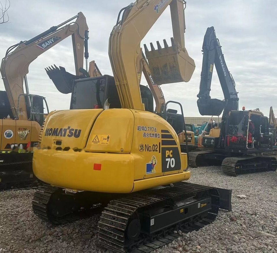 Komatsu PC70 - Miniexcavadora: foto 1 Komatsu PC70 - Miniexcavadora: foto 1