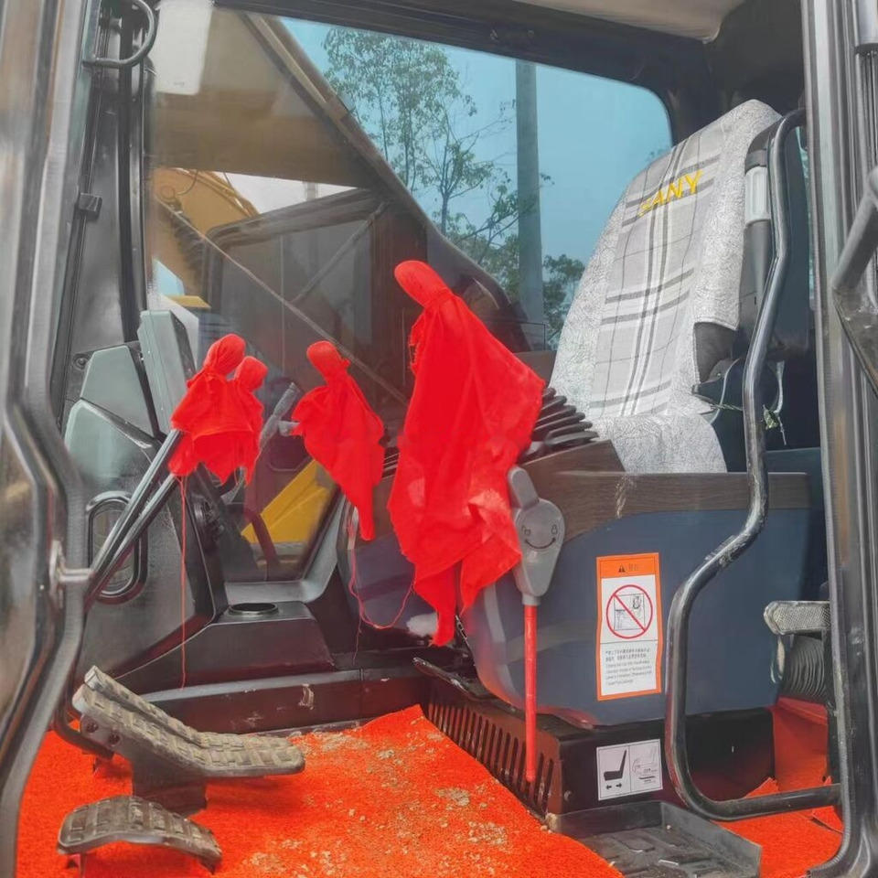 Sany SY215C - Excavadora de cadenas: foto 2 Sany SY215C - Excavadora de cadenas: foto 2