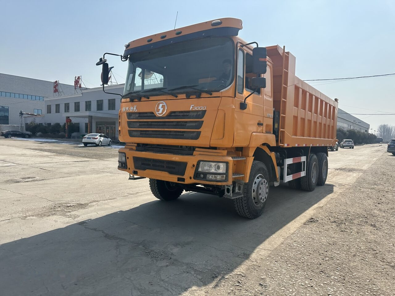 Shacman F3000 - Camión volquete: foto 5 Shacman F3000 - Camión volquete: foto 5