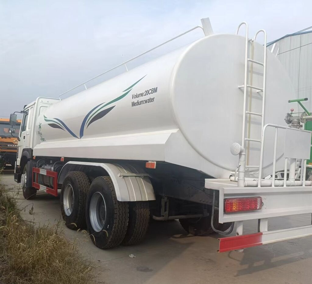 Leasing de Sinotruk Howo 371 Sinotruk Howo 371: foto 6 Leasing de Sinotruk Howo 371 Sinotruk Howo 371: foto 6