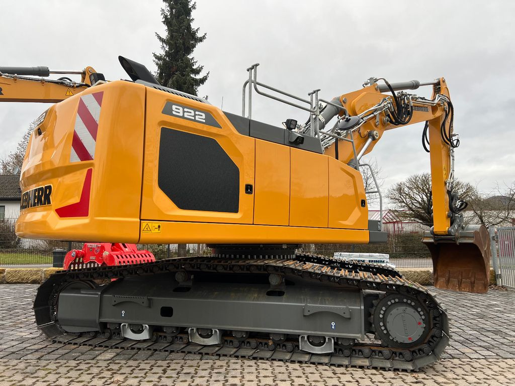 Liebherr R 922 G 6.0-D Liebherr R 922 G 6.0-D - Excavadora de cadenas: foto 3 Liebherr R 922 G 6.0-D Liebherr R 922 G 6.0-D - Excavadora de cadenas: foto 3