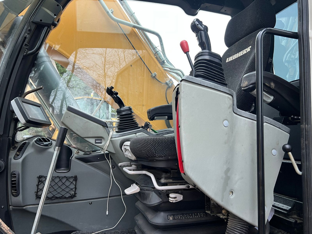 Liebherr R 926 Powertilt - Excavadora de cadenas: foto 3 Liebherr R 926 Powertilt - Excavadora de cadenas: foto 3