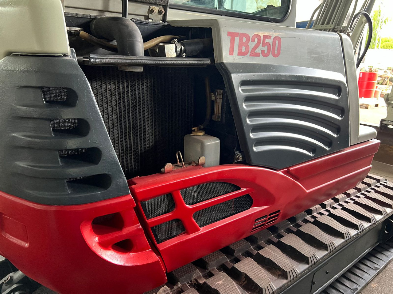 Takeuchi TB 250 V4 - Miniexcavadora: foto 5 Takeuchi TB 250 V4 - Miniexcavadora: foto 5