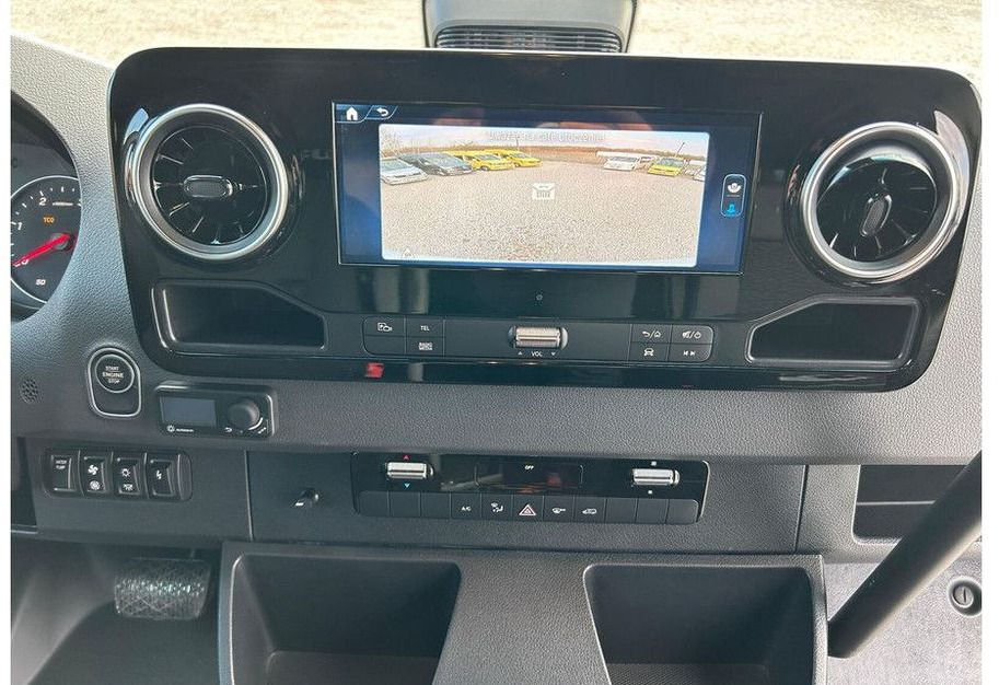 Leasing de  Mercedes-Benz Sprinter 517 Mercedes-Benz Sprinter 517: foto 19