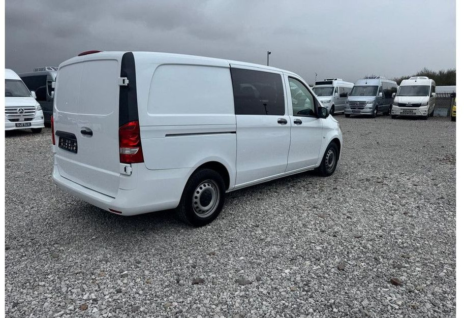 Mercedes-Benz Vito - Furgoneta combi: foto 5 Mercedes-Benz Vito - Furgoneta combi: foto 5
