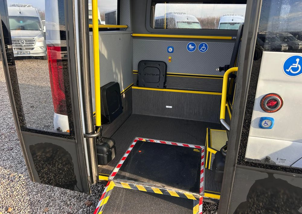 Mercedes-Benz eSprinter CITY - Autobús urbano, Autobús eléctrico: foto 4 Mercedes-Benz eSprinter CITY - Autobús urbano, Autobús eléctrico: foto 4