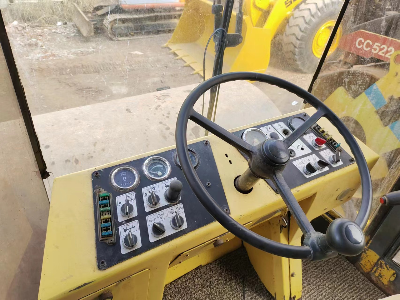 BOMAG BW 217D - Compactador: foto 5 BOMAG BW 217D - Compactador: foto 5