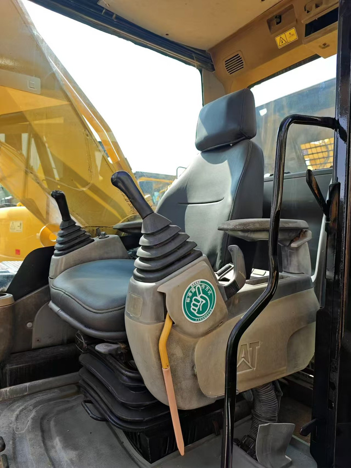 Excavadora de cadenas CAT 330D2: foto 6 Excavadora de cadenas CAT 330D2: foto 6