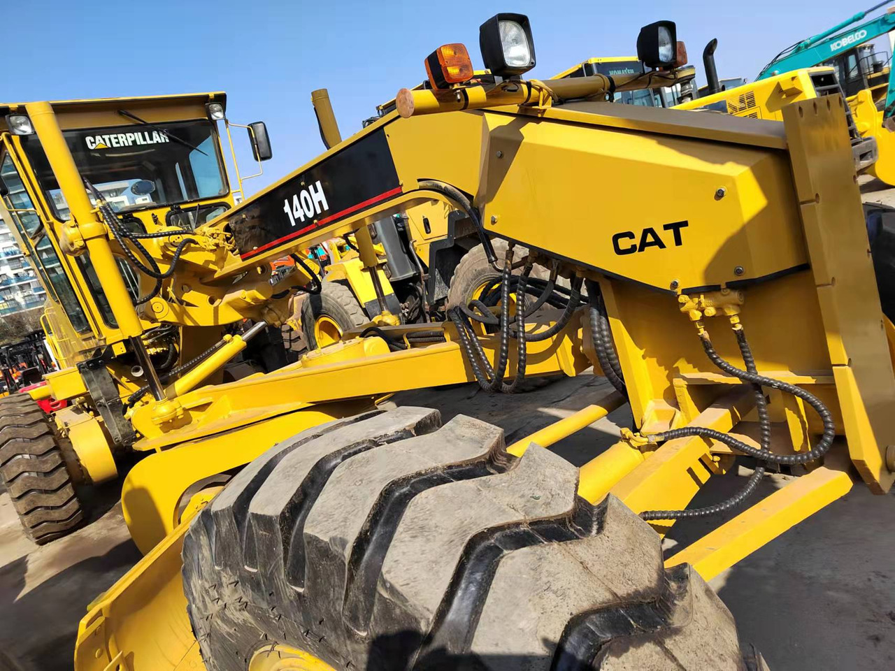 CATERPILLAR 140H - Grader: foto 4 CATERPILLAR 140H - Grader: foto 4