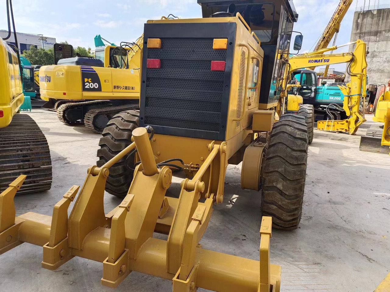 CATERPILLAR 140H - Grader: foto 2 CATERPILLAR 140H - Grader: foto 2