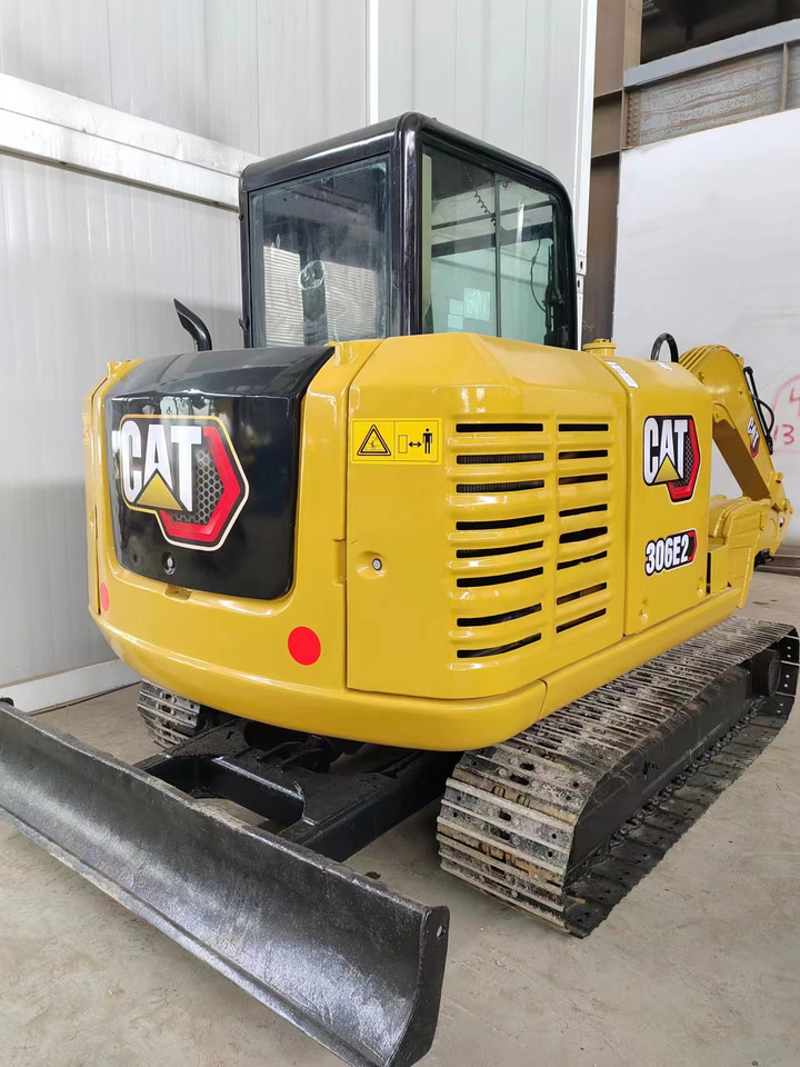 CATERPILLAR 306E2 - Miniexcavadora: foto 4 CATERPILLAR 306E2 - Miniexcavadora: foto 4