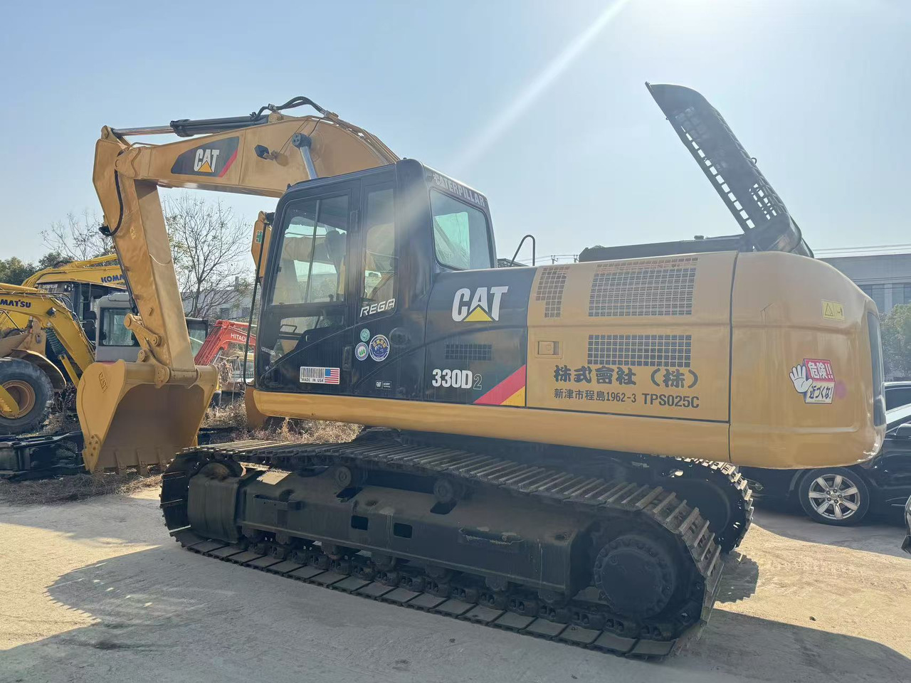 CATERPILLAR 330D2 - Excavadora de cadenas: foto 4 CATERPILLAR 330D2 - Excavadora de cadenas: foto 4