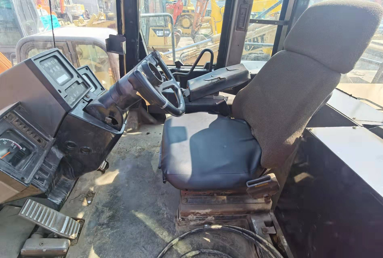 CATERPILLAR 980G - Cargadora de ruedas: foto 4 CATERPILLAR 980G - Cargadora de ruedas: foto 4